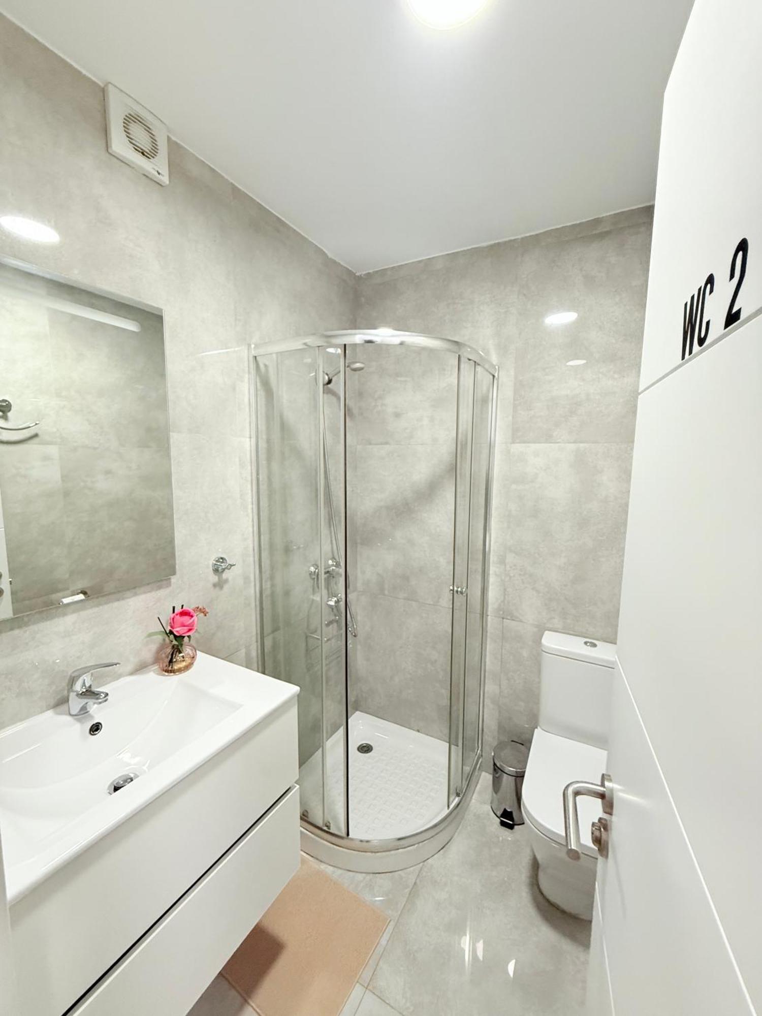 Rosa Rooms, Habitacion Con Bano Privado 포주엘로데알라르콘 외부 사진